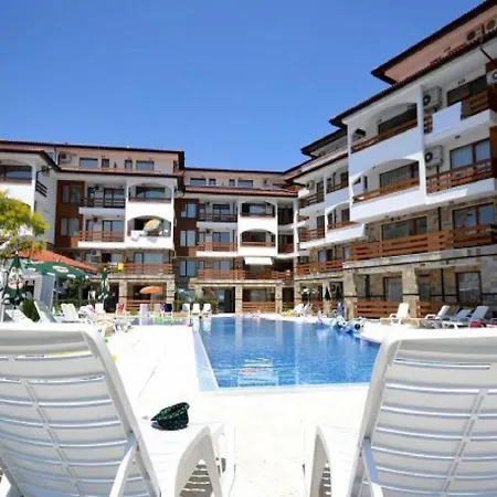 Robinson 公寓 埃勒尼特