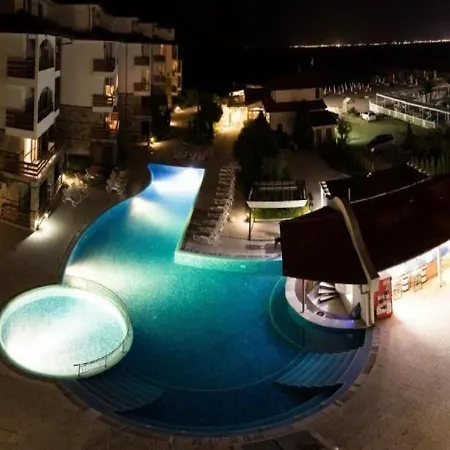 Robinson Lägenhet Elenite