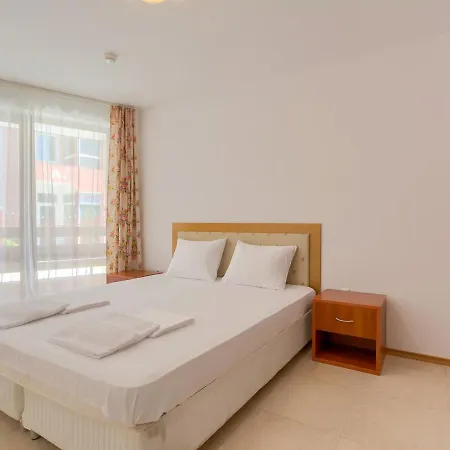 Robinson Lägenhet *