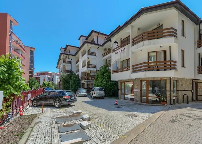 Robinson Apartament *