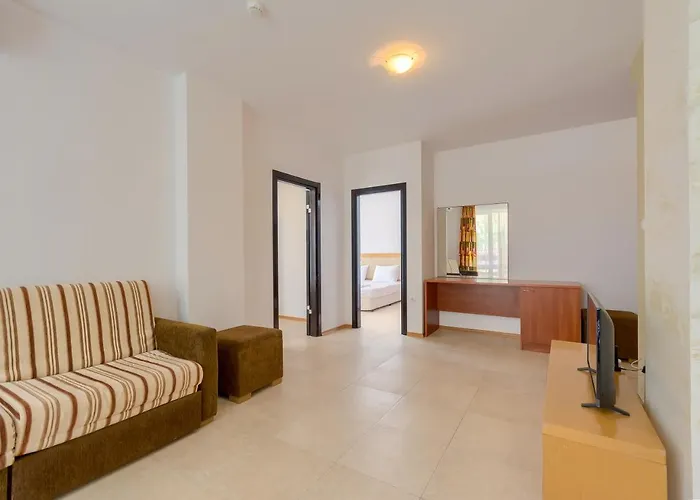 Robinson * אלניטה